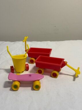 1980s McDonald's Happy Meal toys, accessories From the Berenstain Bears (1986)